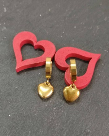 22  σκουλαρικια καρδιες (1)